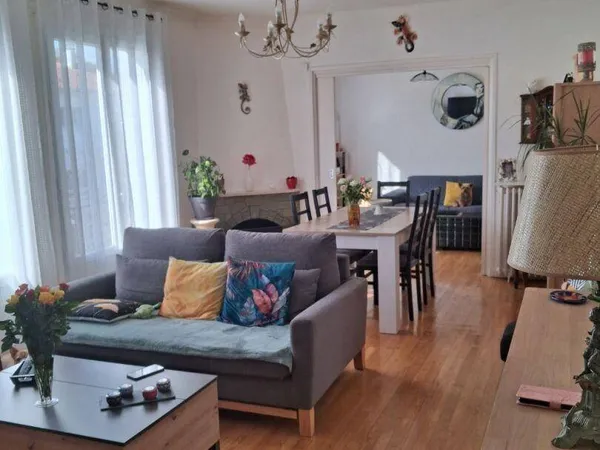 Maison 6 pièces 200 m² 