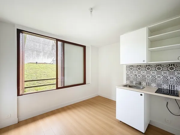 Appartement 1 pièce 10 m² 