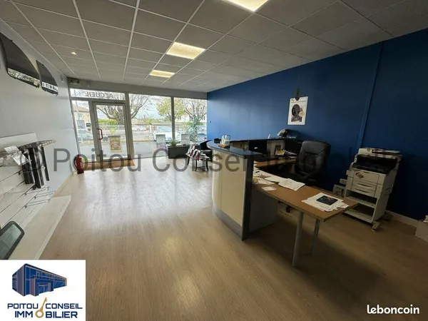 Local commercial 240 m² 