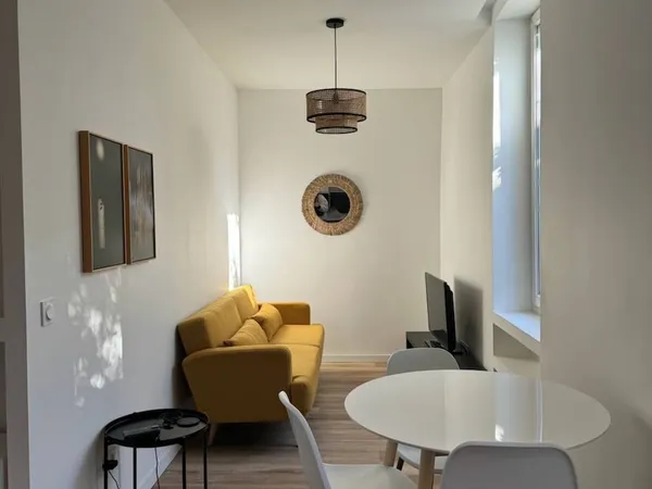 Loue Charmant T2 baille/Lodi Marseille 5ème - 31m² 