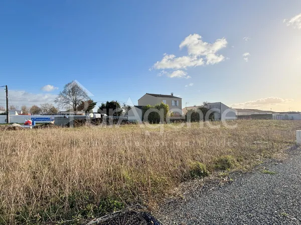 Terrain 363 m² 