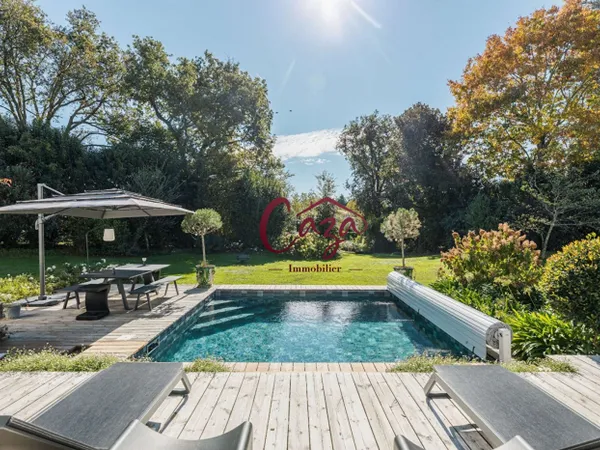 Villa contemporaine à 10 minutes de Bordeaux 