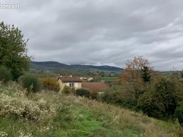 Terrain 658 m² ST CHAMOND 