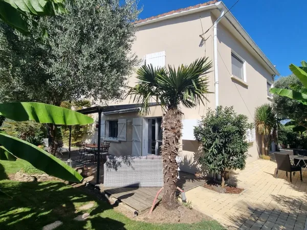 Maison Vente Montastruc-la-Conseillère 8p 206m² 500000€