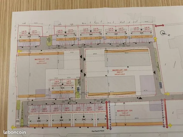 Terrain 300 m² 