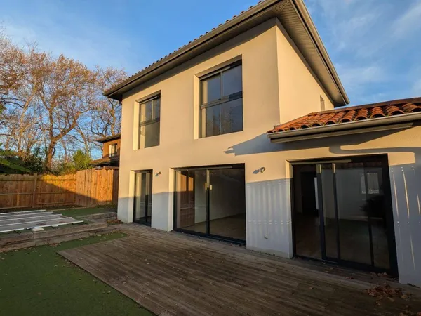 Villa 4 pièces 100 m² 