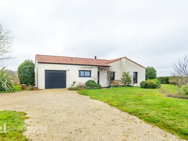 Maison Maisdon Sur Sevre 95m2 - 3 chambres - Garage - Jardin 