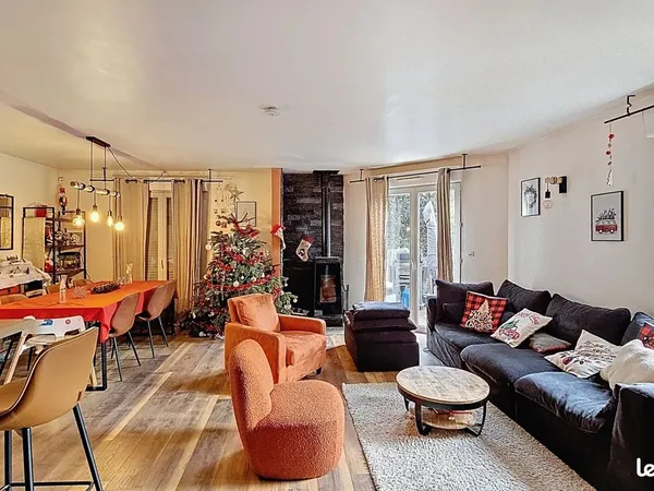 Maison 6 pièces 183 m² 