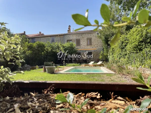 Maison 6 pièces 215 m² 