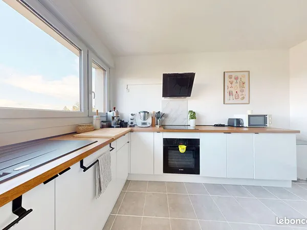 Appartement 4 pièces 104 m² 