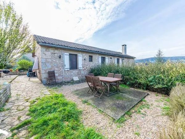 Maison 5 pièces 146 m² 