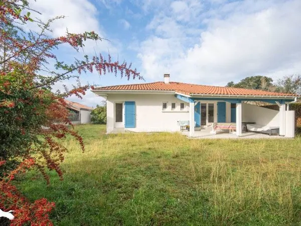 Villa de 4 pièces principales 