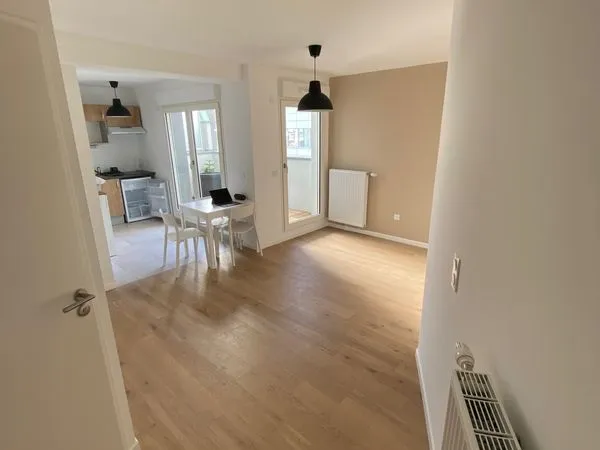 Appartement meublé 2 pièces et terrasse - Neuf - 2nde mise en location 