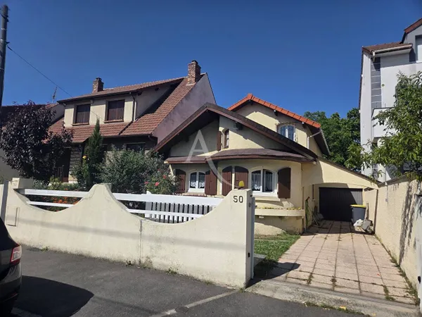 Maison de plain-pied 6 pièces 115 m² 
