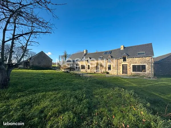 Maison 12 pièces 335 m² 