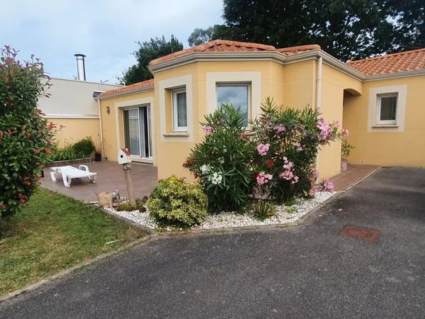 PARTICULIER vend, NANTES CHANTENAY, maison plain-pied, 112m² 