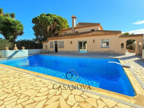 Propriété 6 pièces 175 m² 