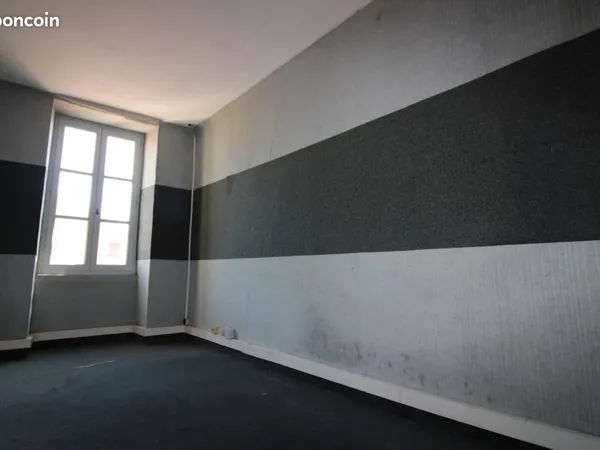 Immeuble 650 m² 