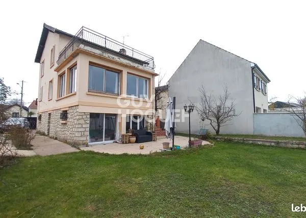 Maison 7 pièces 149 m² 