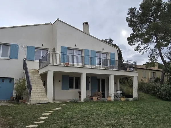 Maison 6 pièces 140 m² 
