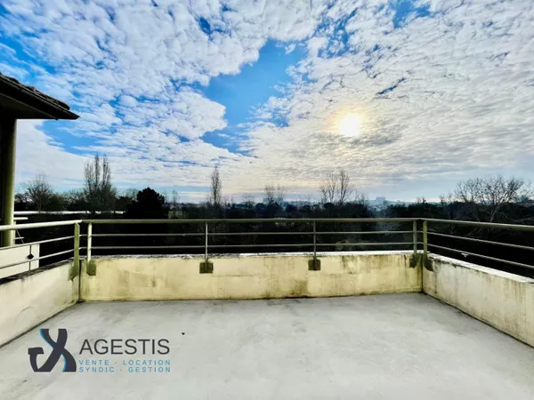 Appartement 4 pièces 81 m² 