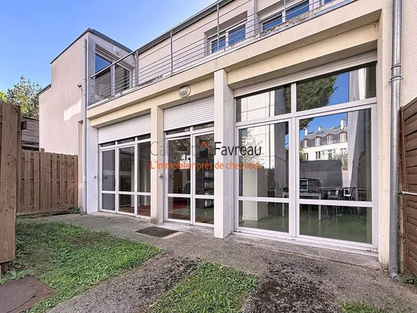Maison 6 pièces 205 m² 