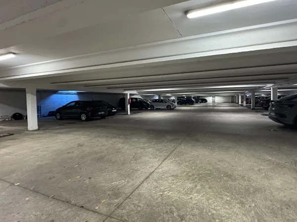PARKING SECURISE - LILLE 