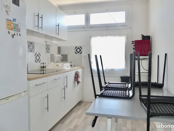Chambre dans colocation 