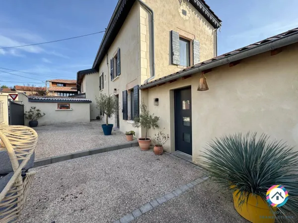 Maison 5 pièces 105 m² 