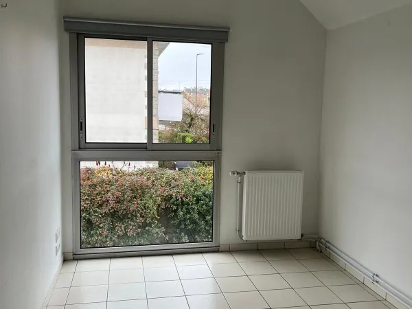 Bureaux 1 pièce 9 m² 