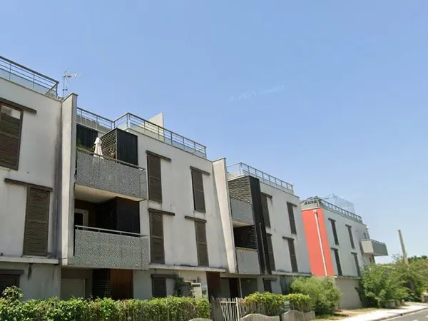 Bel appartement avec terrasse et Jardin privatif 