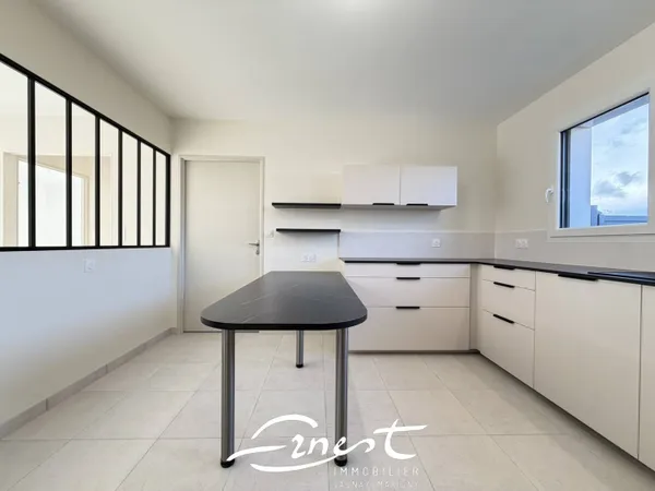 Maison de plain-pied 4 pièces 131 m² 