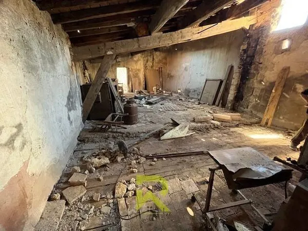 Maison 1 pièce 161 m² 