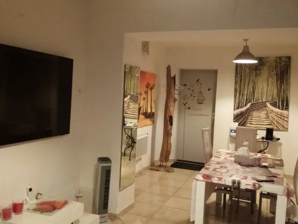Agréable maison meublée 120 m² à Lunel 