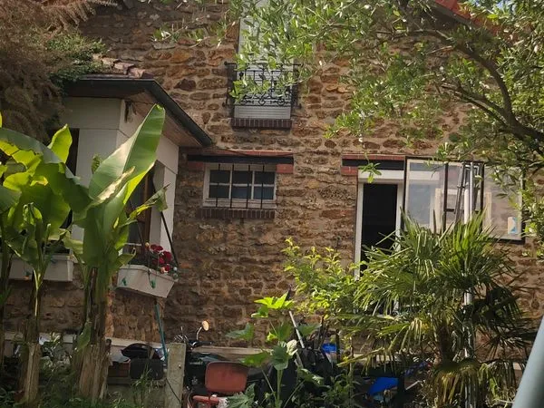 Maison meulière, quartier résidentiel 