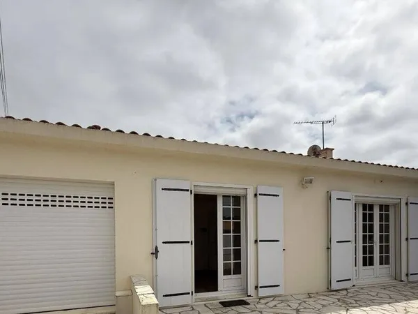Maison de plain-pied 4 pièces 76 m² 