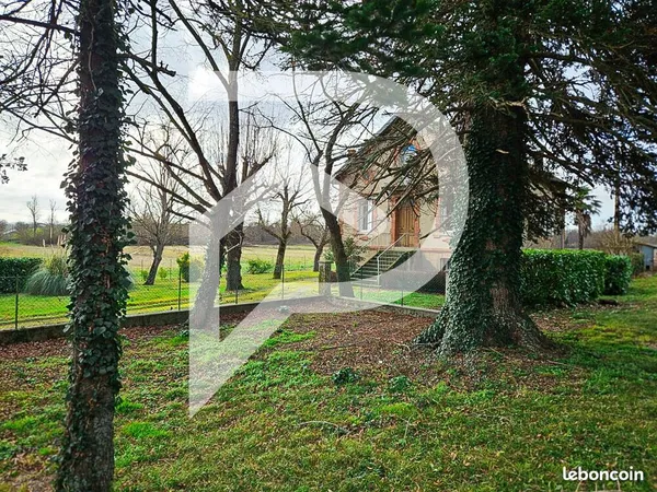 Propriété 9 pièces 178 m² 