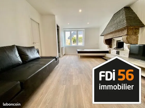 Studio 1 pièce 35 m² 