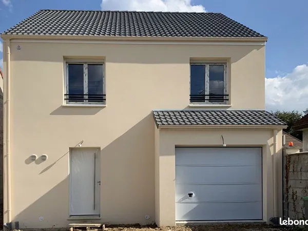 Maison 5 pièces 93 m² 