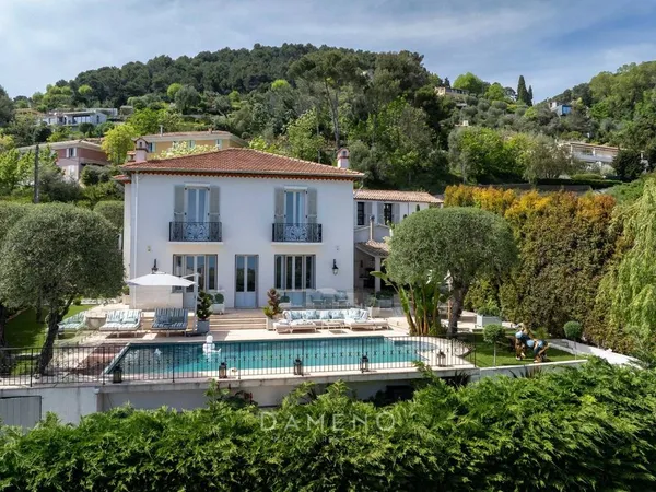 Maison de luxe 12 pièces 360 m² 