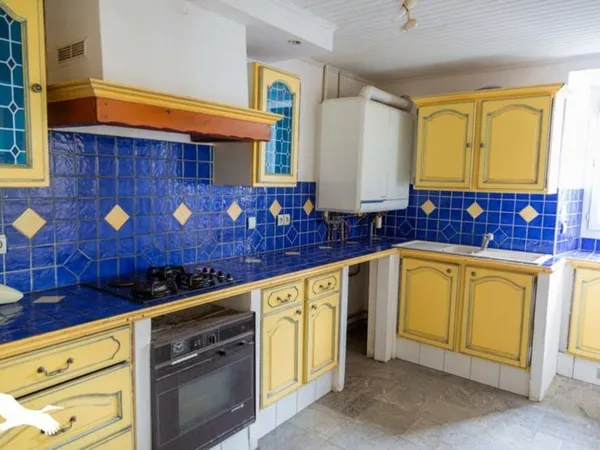 Maison de bourg de 6 pièces principales 