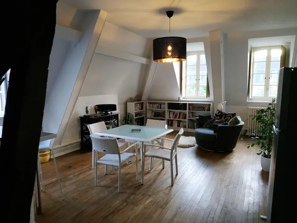 APPARTEMENT ANCIEN MOULINS - 3 pièce(s) - 81.65m2 