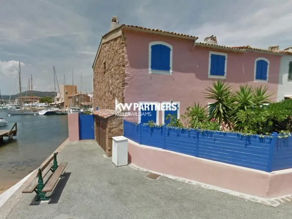VENTE d'une maison 8 pièces (176 m²) à PORT GRIMAUD 