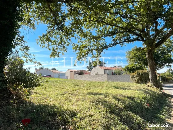 Terrain 479 m² LES MOUTIERS EN RETZ 