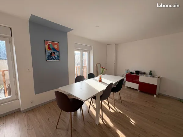 Appartement T4 proche CHU et place Bichon 