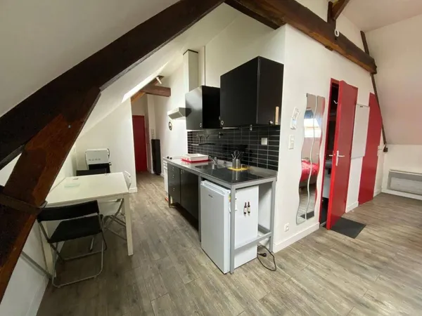Studio 1 pièce 19 m² 