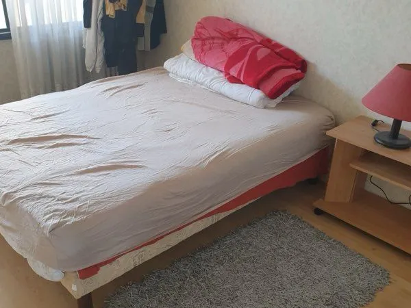 Chambre meublée à louer 