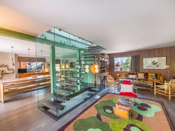 Chalet 6 pièces 227 m² 