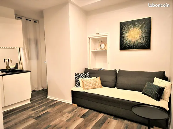 Appartement 1 pièce 14 m² 