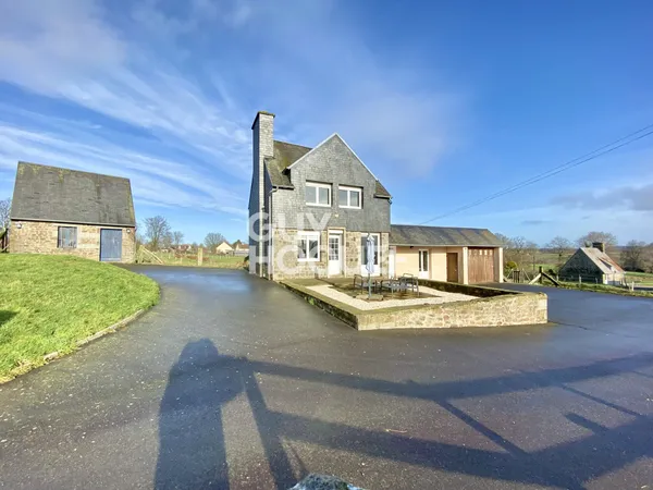 MAISON À VENDRE DE 4 PIÈCES DE 96,43 M² 
